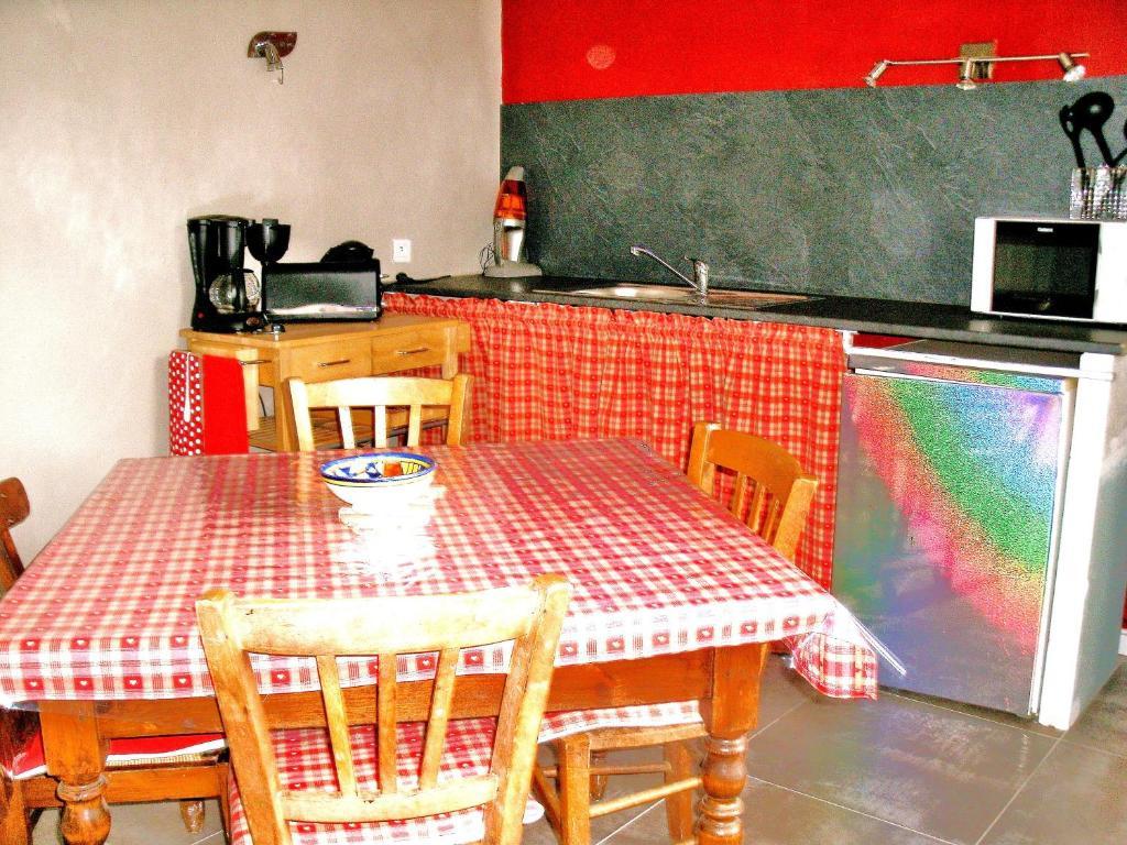 Chambres D'Hotes Vue Mer Entre Plestin Les Greves Et Locquirec Rum bild